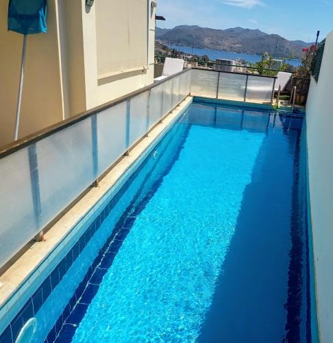 Anavyssos House | Τάνια