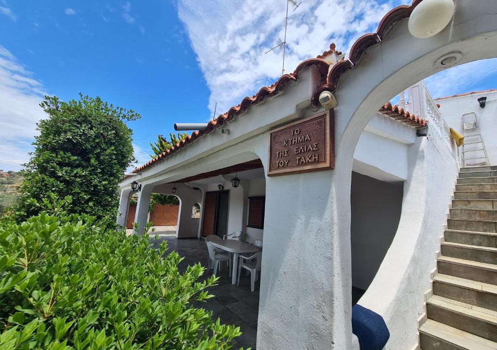 Papadhianika House | ΤΟ ΚΤΗΜΑ ΤΗΣ ΕΛΙΑΣ ΤΟΥ ΤΑΚΗ