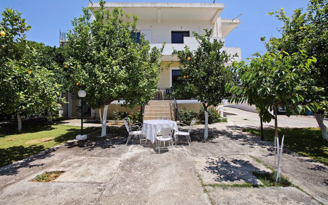 Agia Marina Apartment | 100 m² Apartment ∙ 3 bedrooms ∙ 5 guests