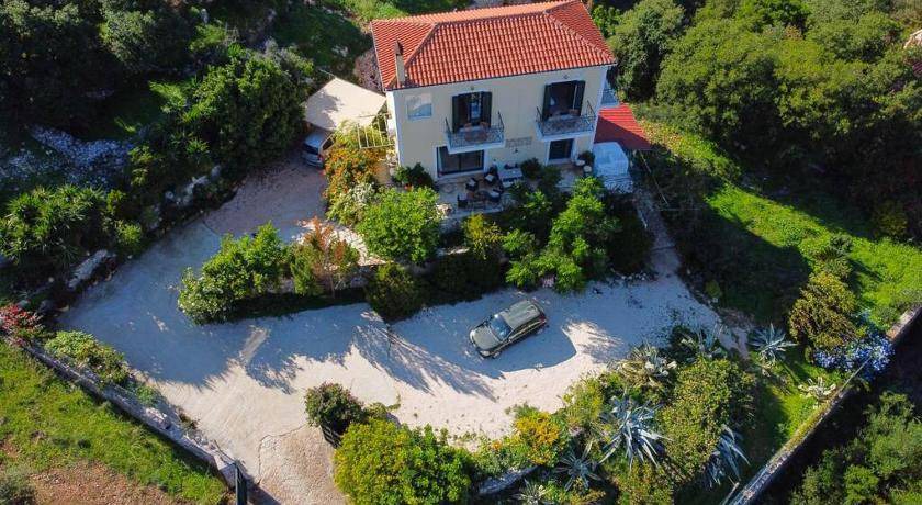 Agia Efimia House | 100 m² House ∙ 2 bedrooms ∙ 5 guests