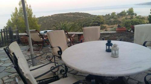 Sithonia House | 100 m² House ∙ 3 bedrooms ∙ 10 guests