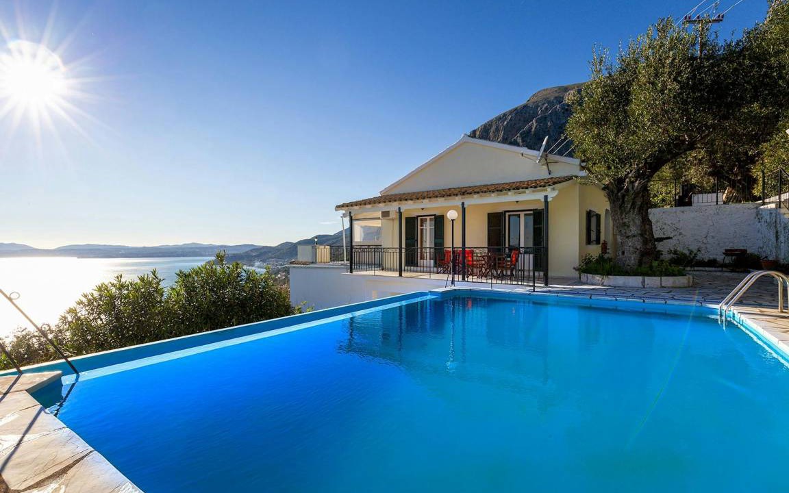 Barbati Villa | 100 m² Villa ∙ 2 bedrooms ∙ 4 guests