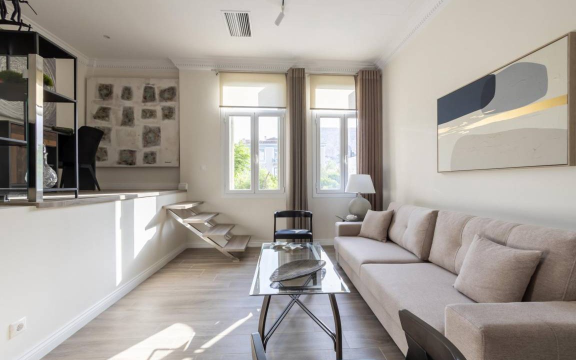 Plaka Apartment | 105 m² Apartment ∙ 2 bedrooms ∙ 4 guests