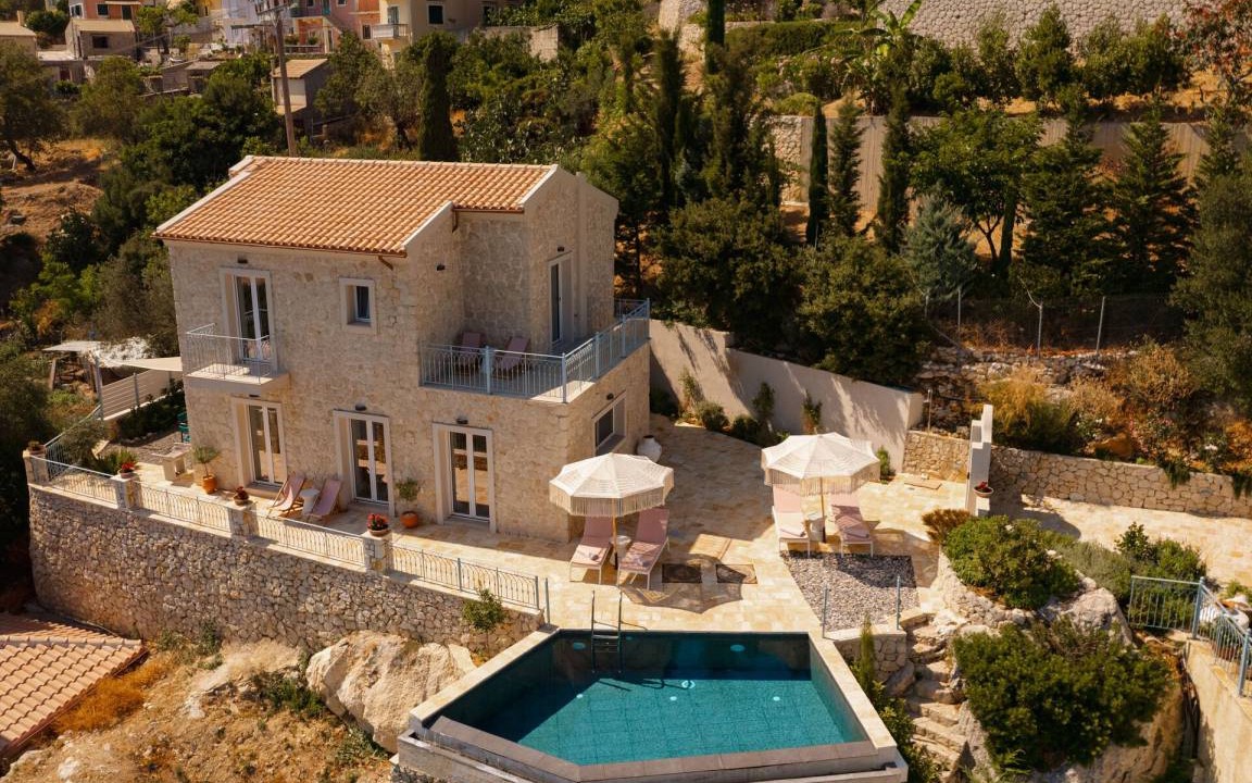 Lakones Villa | 115 m² Villa ∙ 3 bedrooms ∙ 6 guests