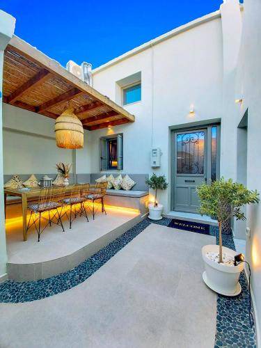 Koskinou House | 118 m² House ∙ 4 bedrooms ∙ 8 guests