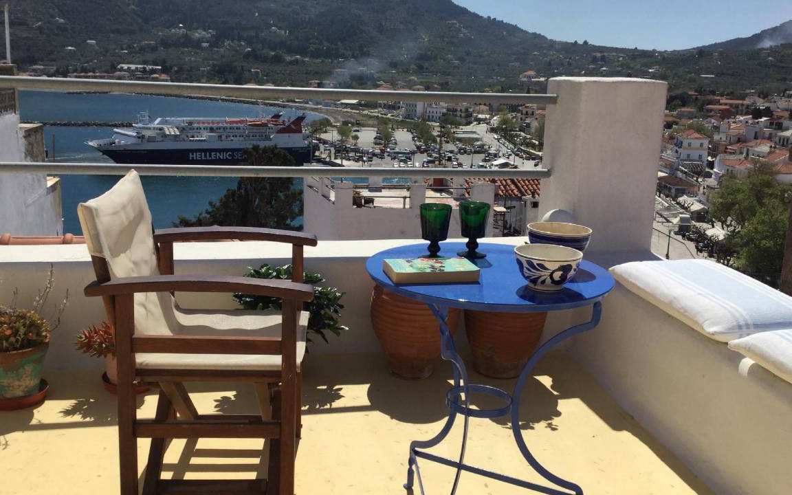 Skopelos House | 120 m² House ∙ 1 bedroom ∙ 2 guests