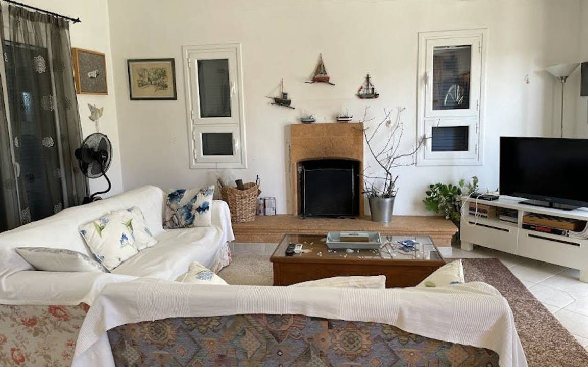 Aegina Town House | 120 m² House ∙ 2 bedrooms ∙ 60 guests