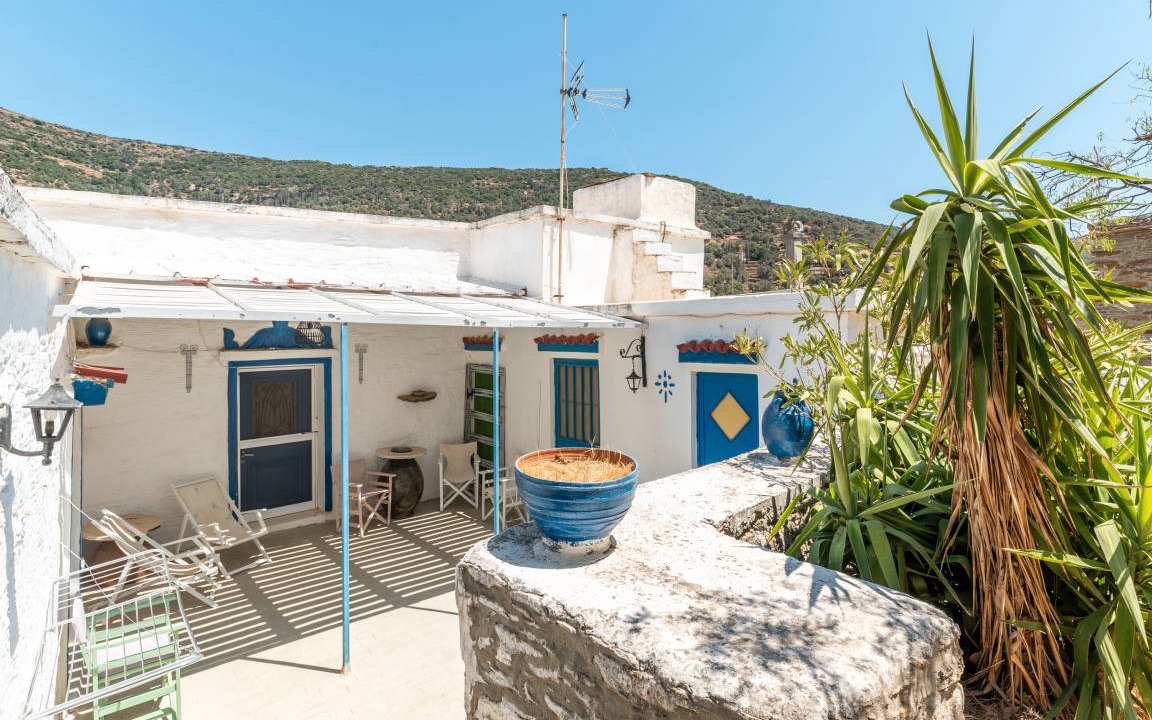 Kapparia House | 120 m² House ∙ 4 bedrooms ∙ 7 guests