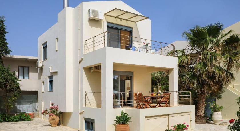 Almyrida Villa | 120 m² Villa ∙ 3 bedrooms ∙ 7 guests