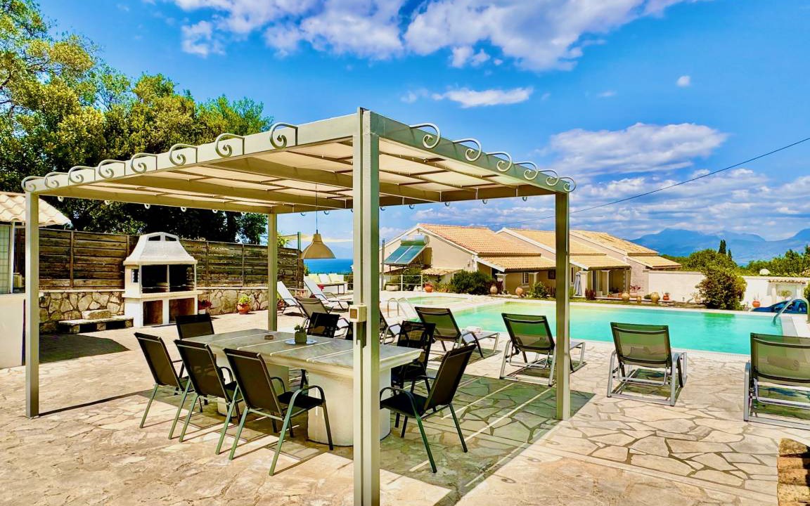 Petaleia Villa | 120 m² Villa ∙ 4 bedrooms ∙ 8 guests