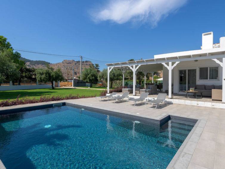 Kolymbia House | 140 m² House ∙ 3 bedrooms ∙ 8 guests