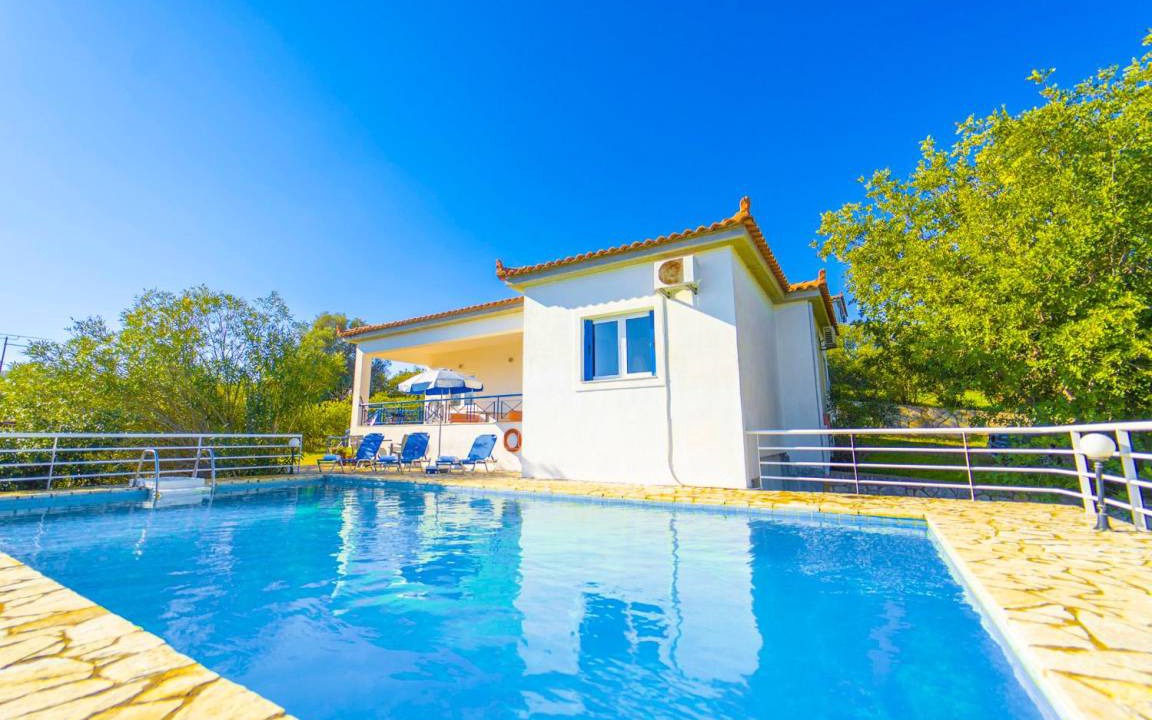 Messini Villa | 140 m² Villa ∙ 2 bedrooms ∙ 4 guests