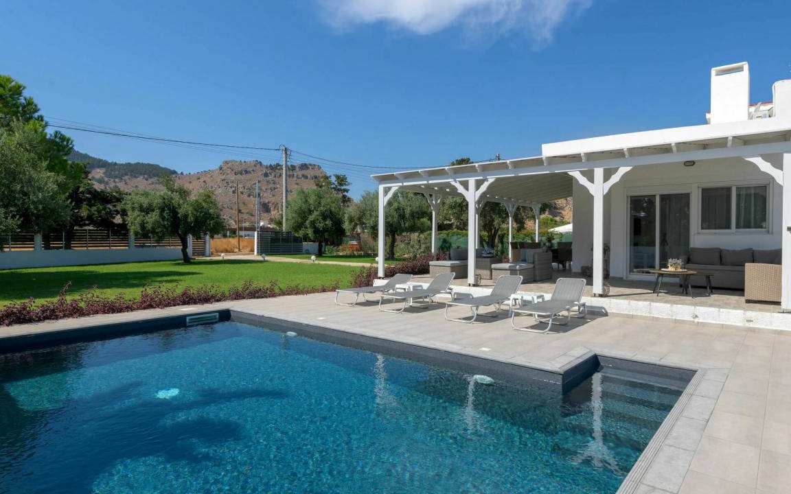 Kolymbia Villa | 140 m² Villa ∙ 3 bedrooms ∙ 8 guests