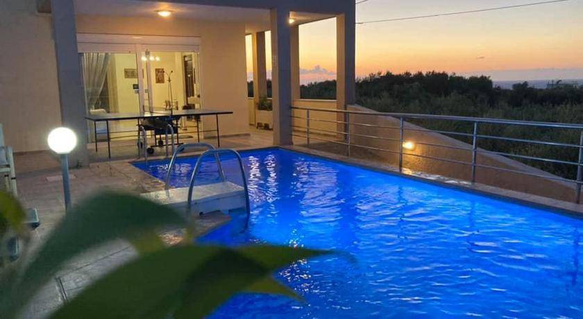Stavromenos Villa | 140 m² Villa ∙ 3 bedrooms ∙ 6 guests