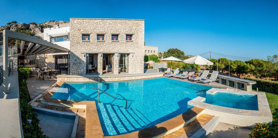 Pefkos House | 144 m² House ∙ 4 bedrooms ∙ 8 guests
