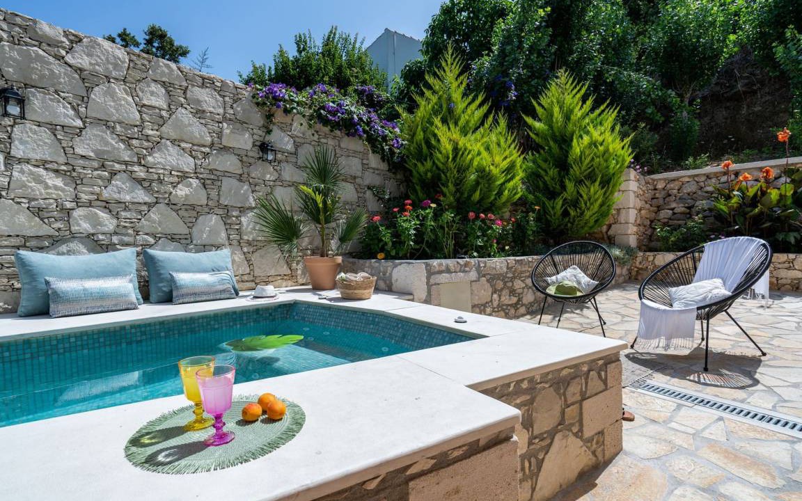 Armenoi Villa | 150 m² Villa ∙ 3 bedrooms ∙ 7 guests