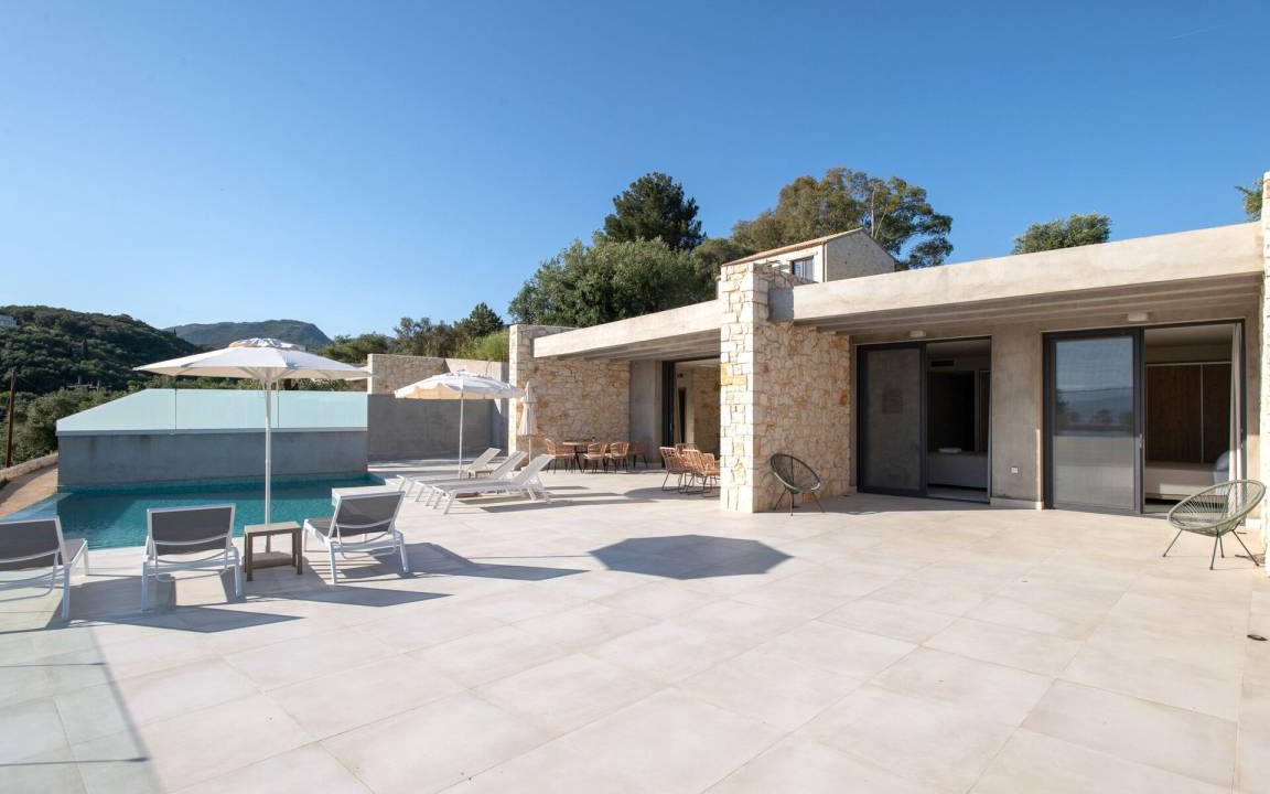 Petaleia Villa | 158 m² Villa ∙ 3 bedrooms ∙ 6 guests