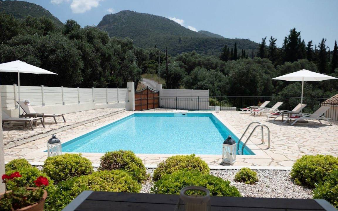 Petaleia House | 160 m² House ∙ 3 bedrooms ∙ 6 guests