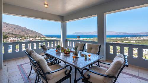 Kaliviani Villa | 160 m² Villa ∙ 3 bedrooms ∙ 6 guests