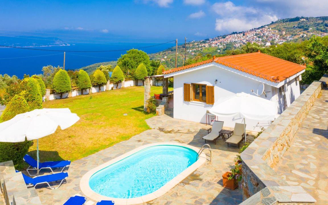 Glossa Villa | 160 m² Villa ∙ 4 bedrooms ∙ 8 guests