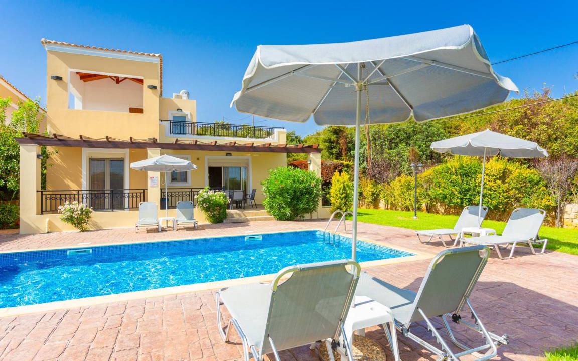 Gerani Villa | 165 m² Villa ∙ 3 bedrooms ∙ 6 guests