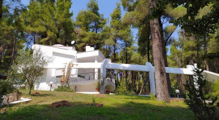 Sane Villa | 180 m² Villa ∙ 3 bedrooms ∙ 10 guests