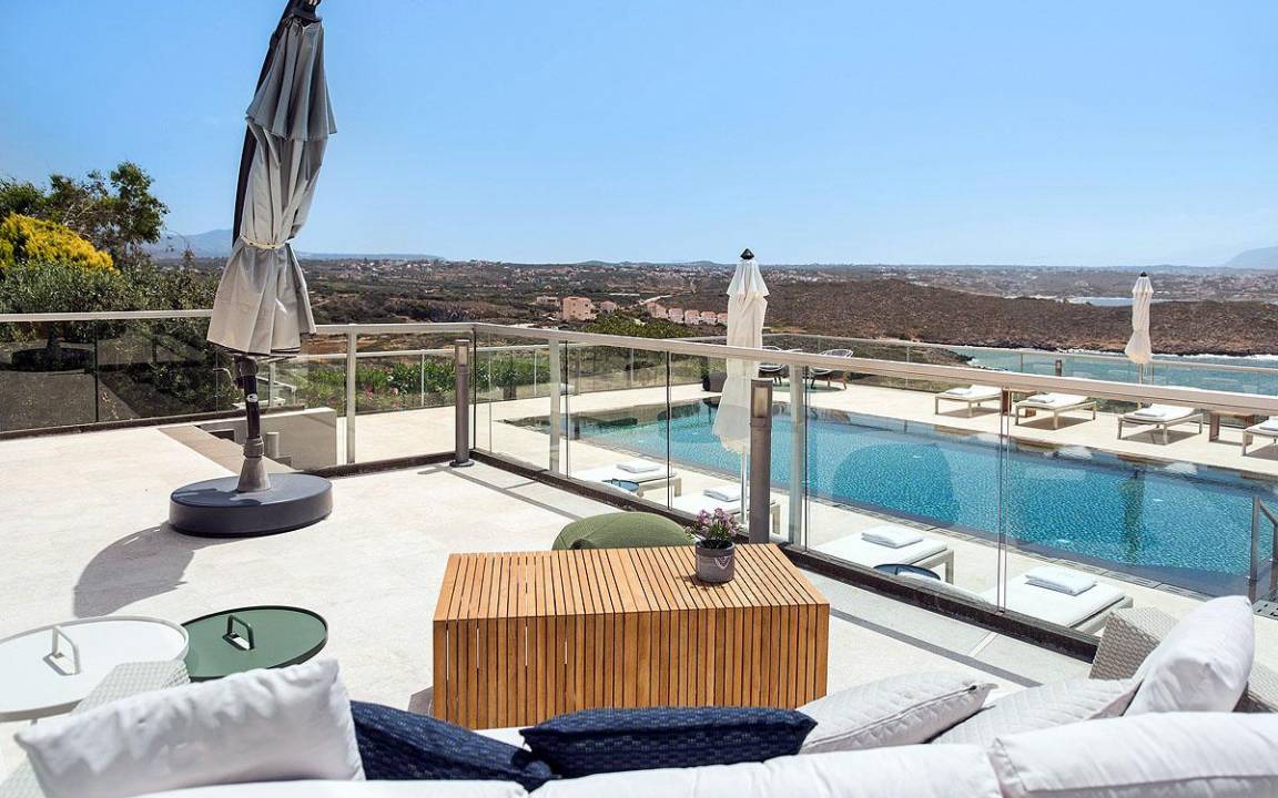 Stavros House | 200 m² Farmhouse ∙ 4 bedrooms ∙ 10 guests