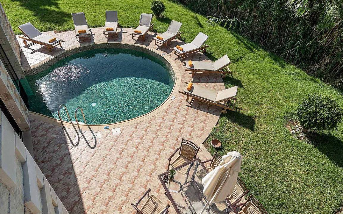 Platanias Town House | 200 m² Farmhouse ∙ 4 bedrooms ∙ 8 guests
