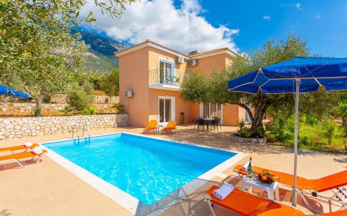 Vlachata Villa | 200 m² Villa ∙ 6 bedrooms ∙ 12 guests