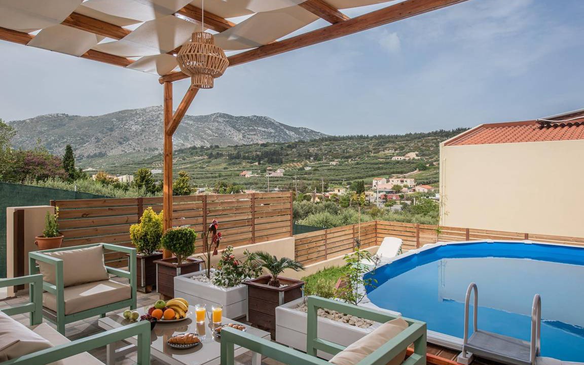 Archanes Villa | 210 m² Villa ∙ 6 bedrooms ∙ 18 guests