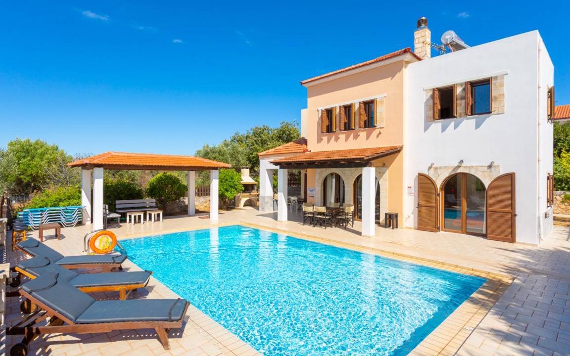 Kefalas Villa | 215 m² Villa ∙ 4 bedrooms ∙ 7 guests