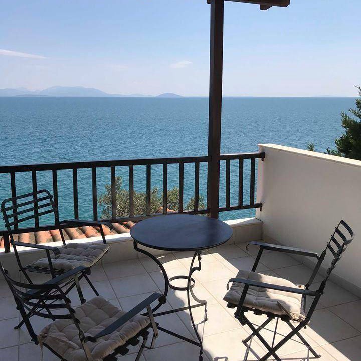 Kefalari House | 220 m² House ∙ 4 bedrooms ∙ 9 guests