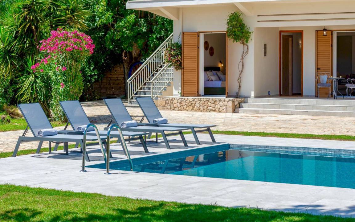 Pigadhakia Villa | 220 m² Villa ∙ 5 bedrooms ∙ 11 guests