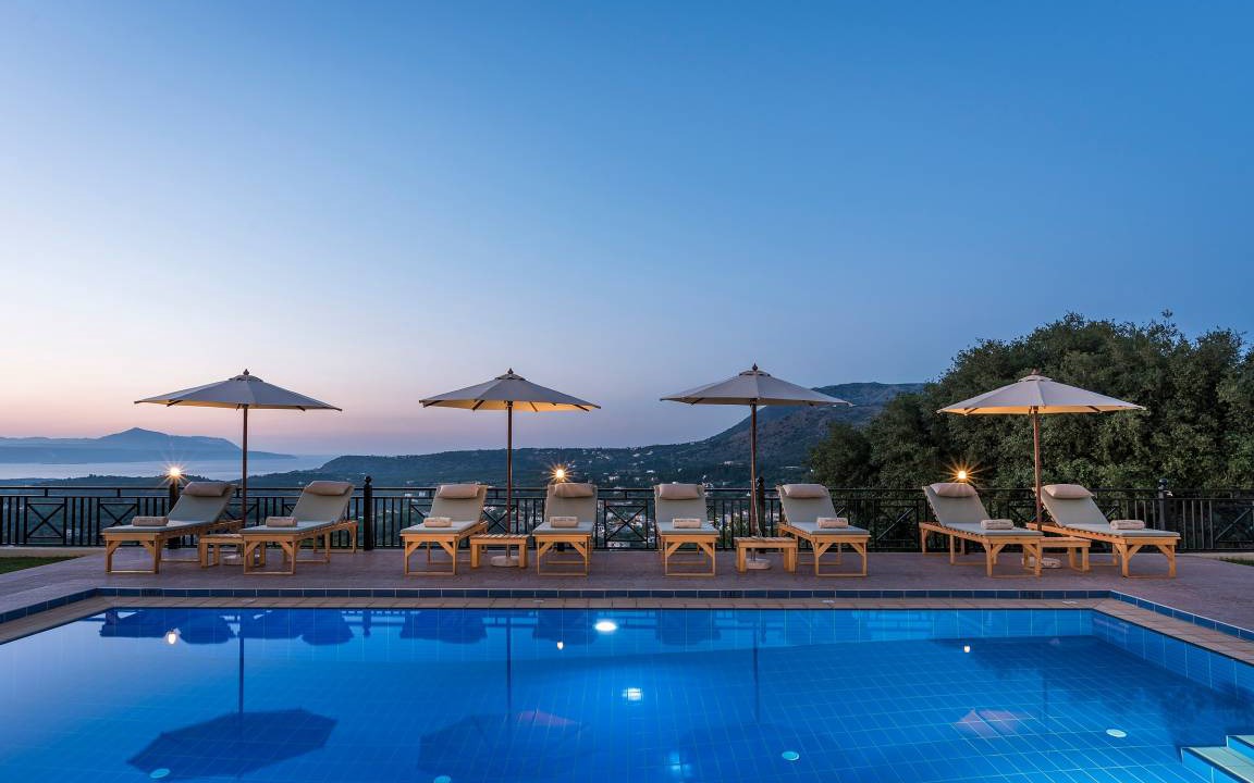 Gavalochori Villa | 240 m² Villa ∙ 5 bedrooms ∙ 11 guests