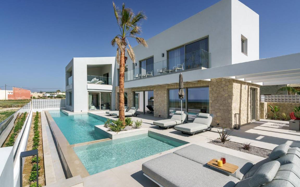 Sfakaki Apartment | 250 m² Apartment ∙ 4 bedrooms ∙ 9 guests