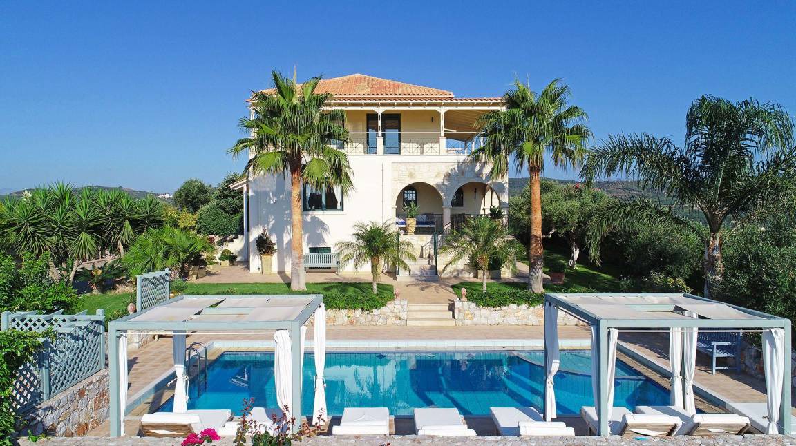 Darmarochori House | 250 m² House ∙ 4 bedrooms ∙ 8 guests