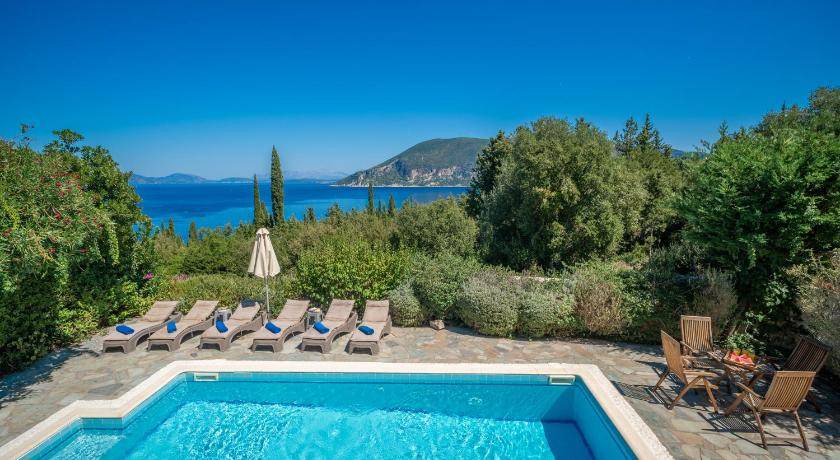 Matsoukata Villa | 250 m² Villa ∙ 4 bedrooms ∙ 8 guests