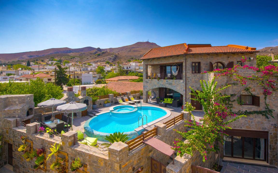 Pombia Villa | 270 m² Villa ∙ 4 bedrooms ∙ 10 guests