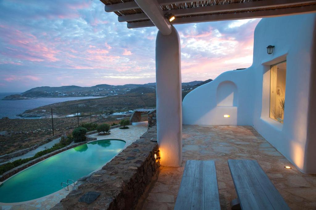 Kalafatis Villa | 3 Bedroom Cycladic Villa Lia