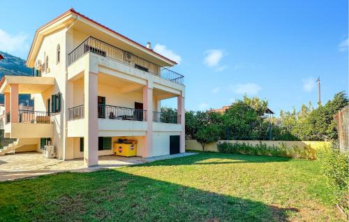 Xylokastro-Evrostina House | 3 Bedroom Nice Home In Xylokastro