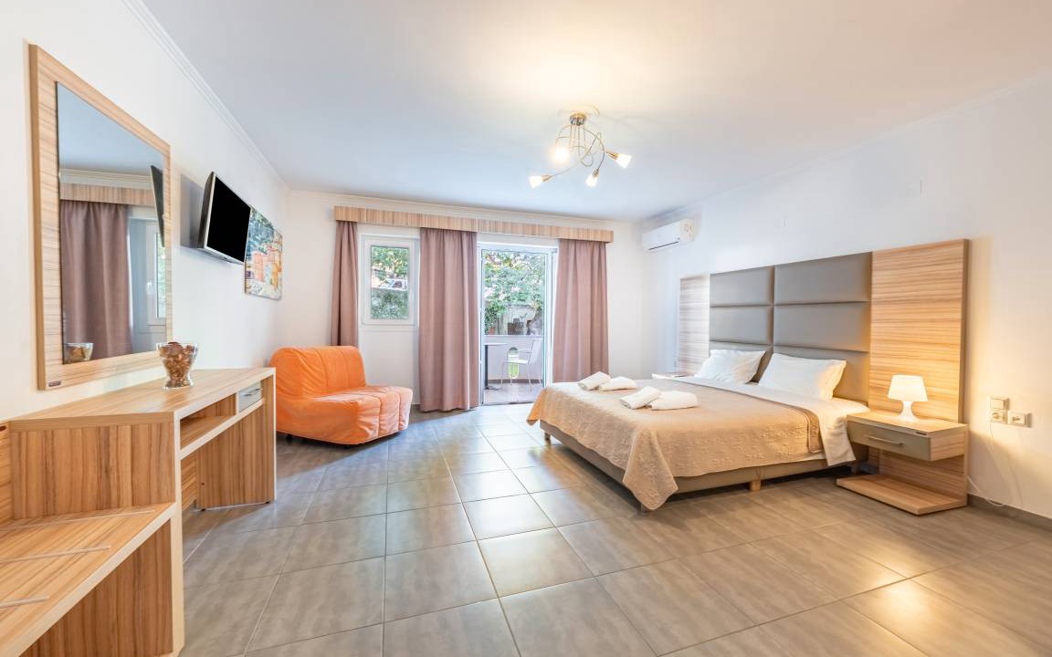 Anthousa Apartment | 30 m² Studio flat ∙ 1 bedroom ∙ 2 guests
