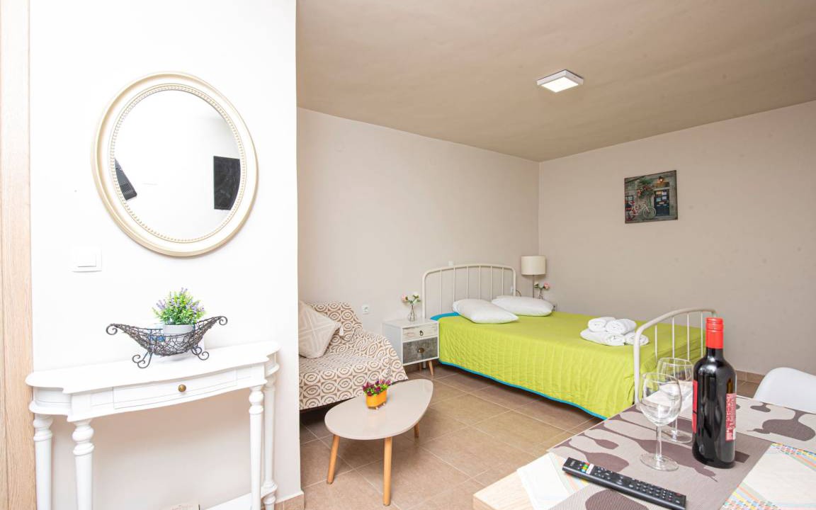 Kalamitsi Apartment | 35 m² Studio flat ∙ 1 bedroom ∙ 3 guests