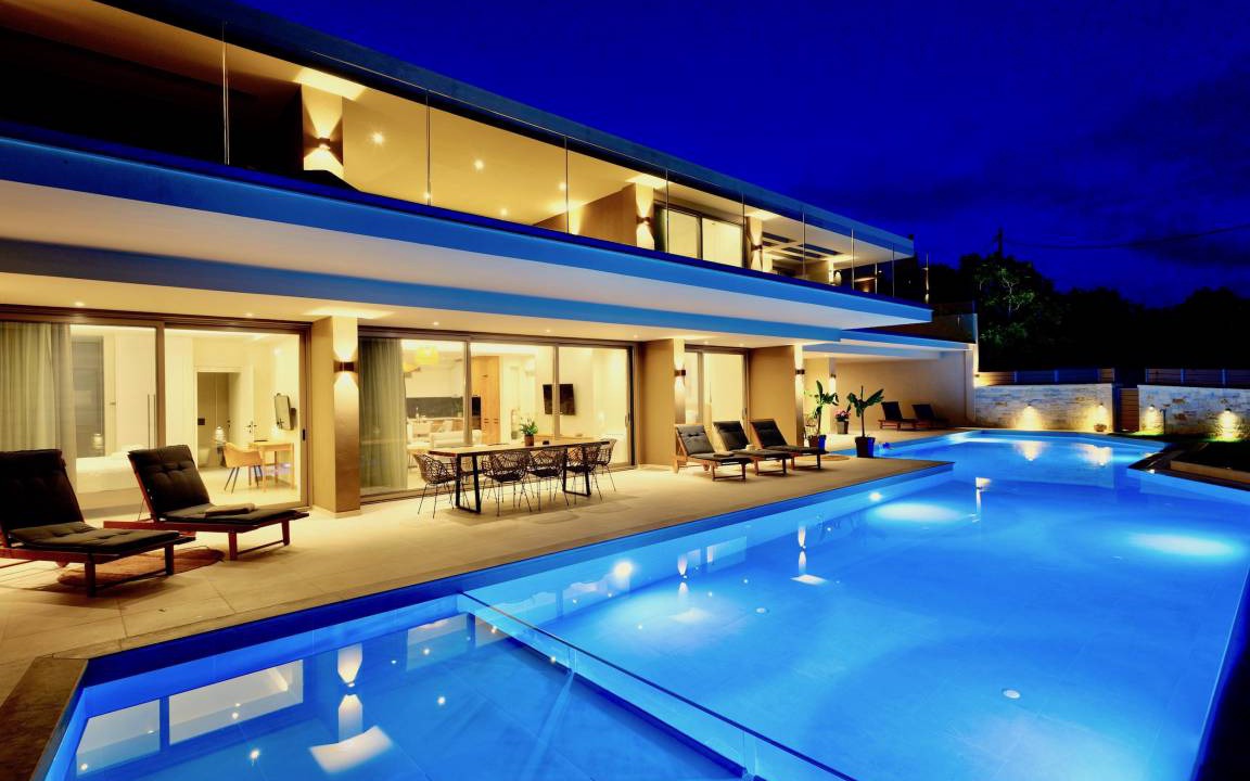 Kavvadades Villa | 350 m² Villa ∙ 6 bedrooms ∙ 14 guests