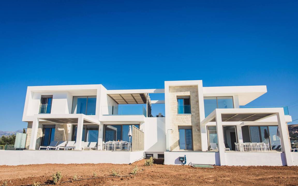 Adelianos Kampos Villa | 360 m² Villa ∙ 8 bedrooms ∙ 16 guests