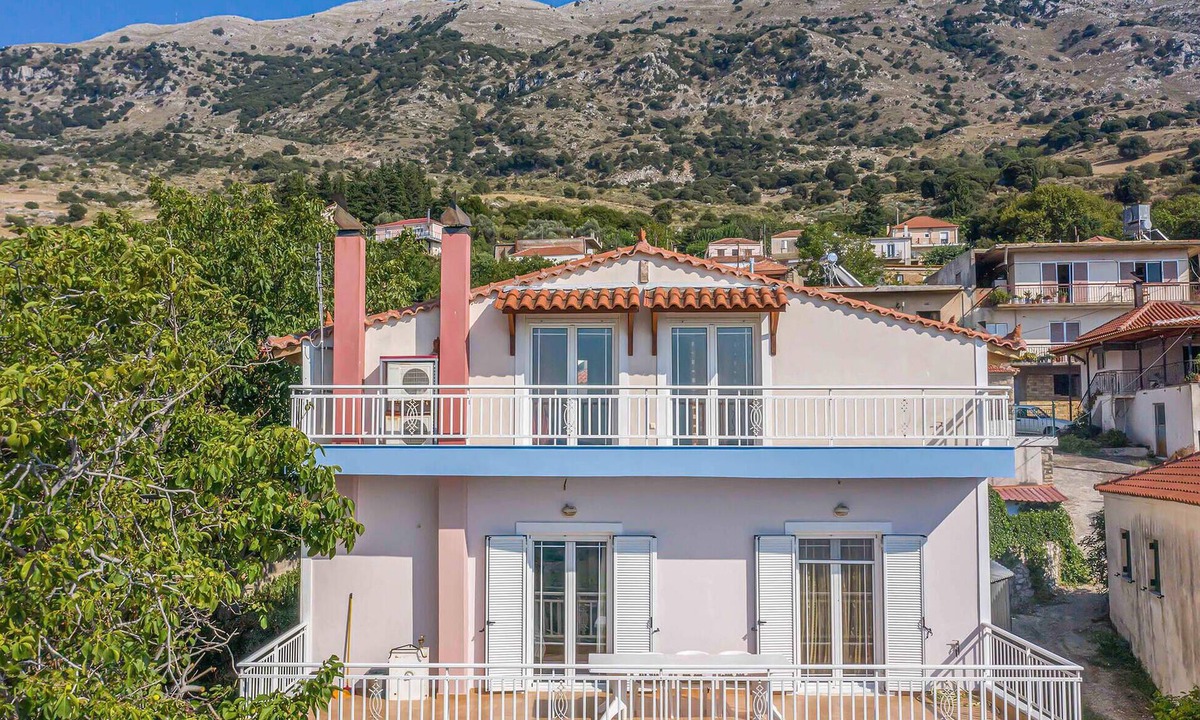 Erymanthos Municipality House | 4 bedroom nice home in Patra