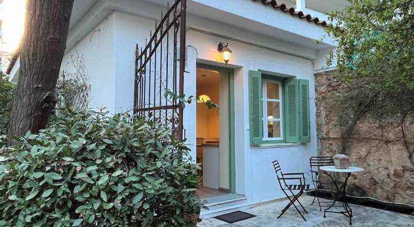 Marousi House | 40 m² House ∙ 1 bedroom ∙ 3 guests