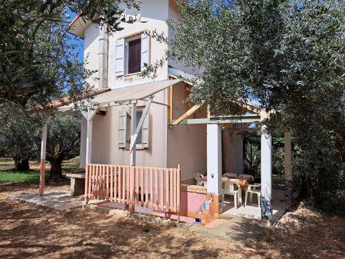 Myrtea House | 40 m² House ∙ 2 bedrooms ∙ 4 guests