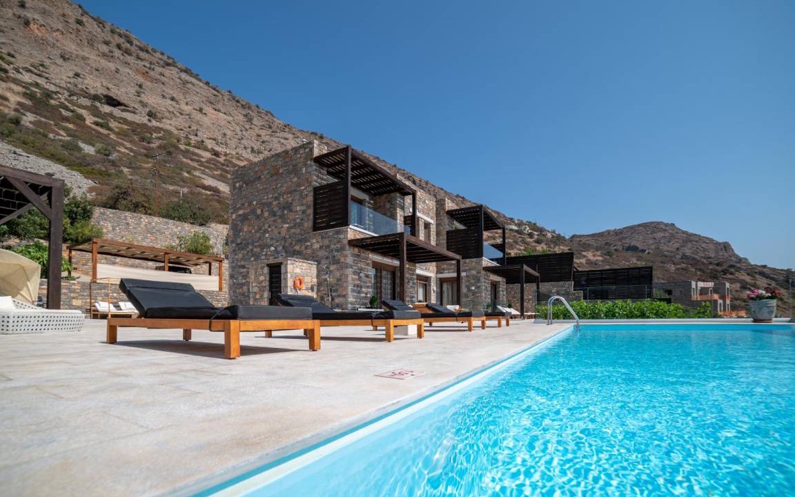 Kounelion House | 415 m² Farmhouse ∙ 5 bedrooms ∙ 10 guests