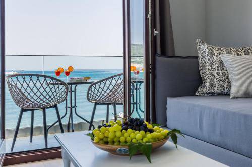 Skopelos Apartment | 52 m² Serviced apartment ∙ 4 guests