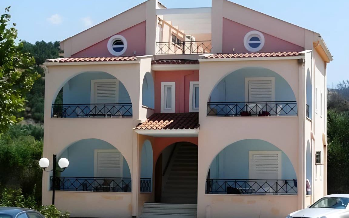 Zakharo Apartment | 60 m² Serviced apartment ∙ 127 guests